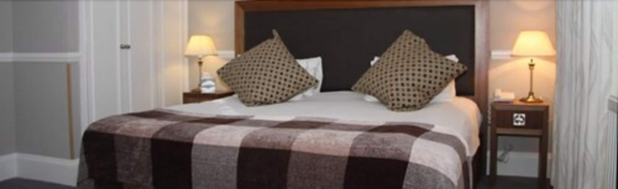 Hatton Court Hotel Глостер Экстерьер фото