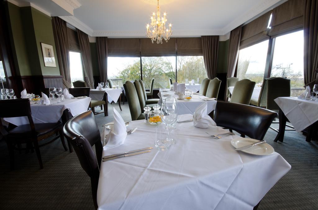 Hatton Court Hotel Глостер Экстерьер фото
