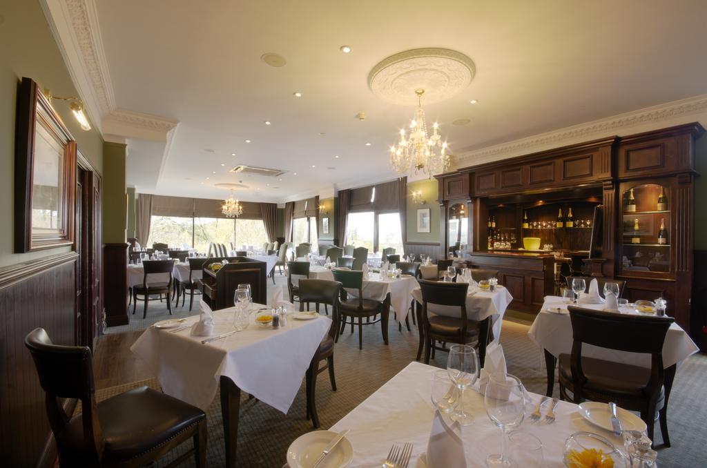 Hatton Court Hotel Глостер Экстерьер фото